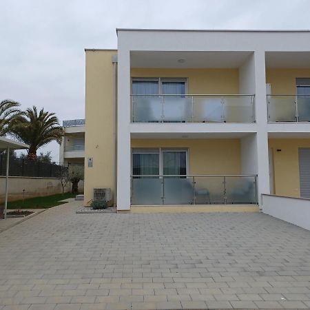 Apartments Leon 2 Novigrad  Екстер'єр фото