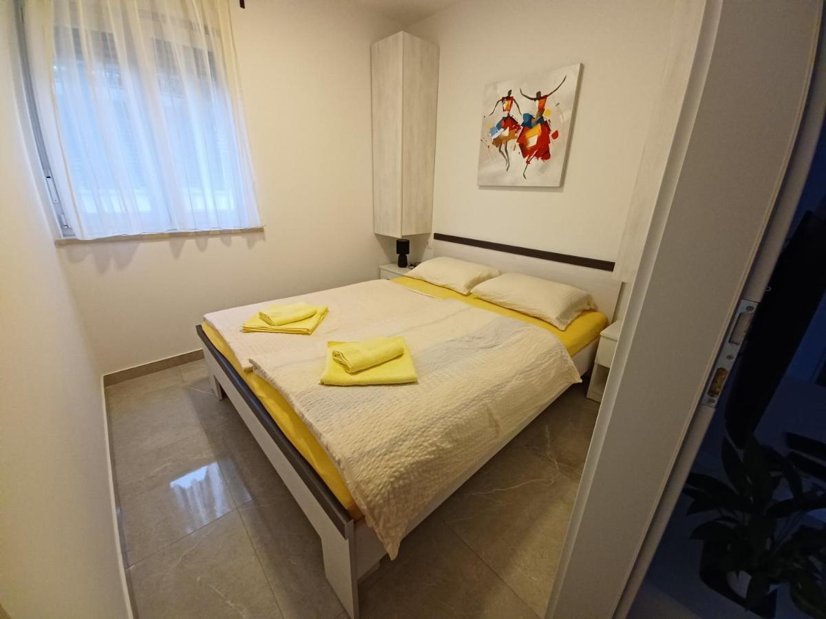 Apartments Leon 2 Novigrad  Екстер'єр фото